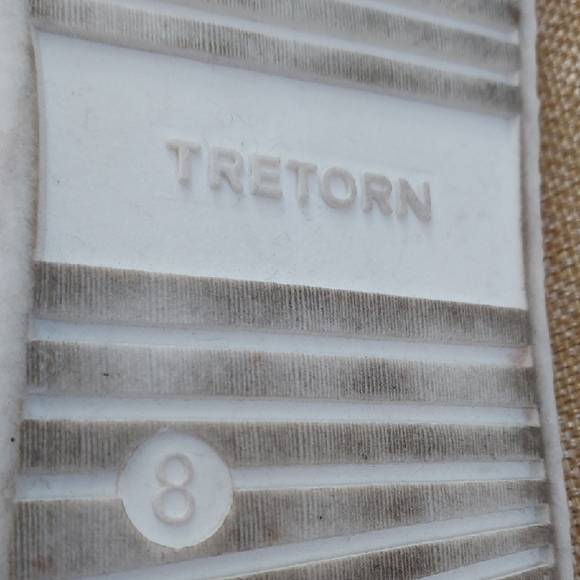 Tretorn Leopard Print Women's Sneakers - Picture 2 of 8